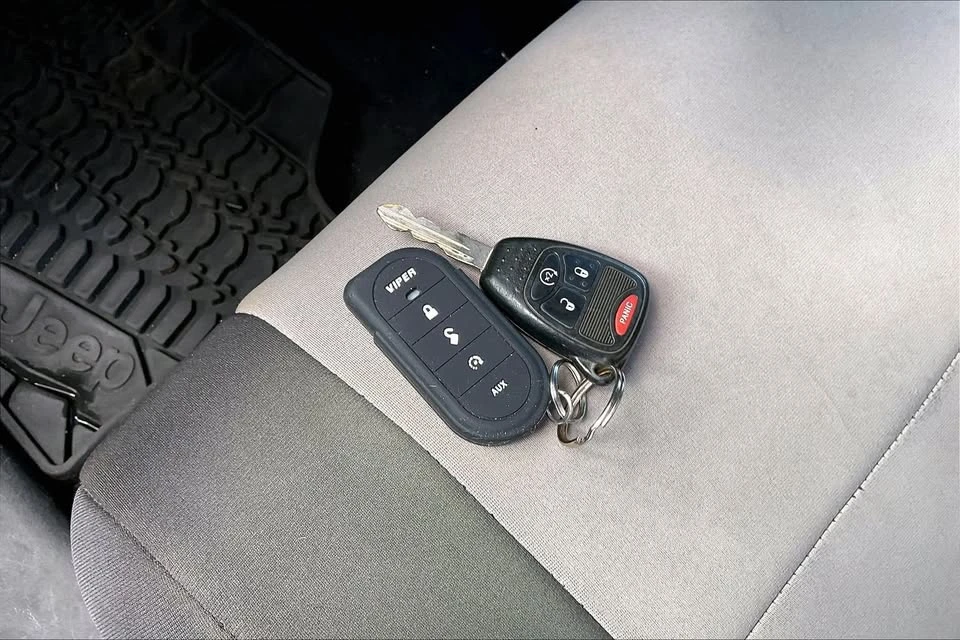 2009 Jeep JK Wrangler - Image 19 of 20