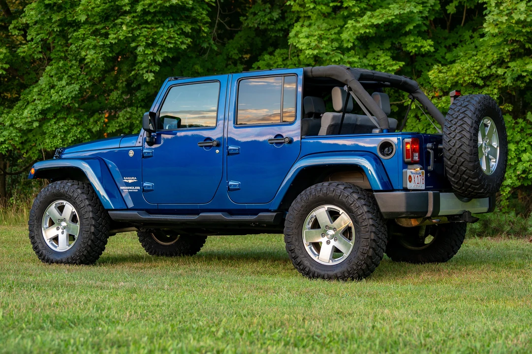 2009 Jeep JK Wrangler - Image 14 of 31