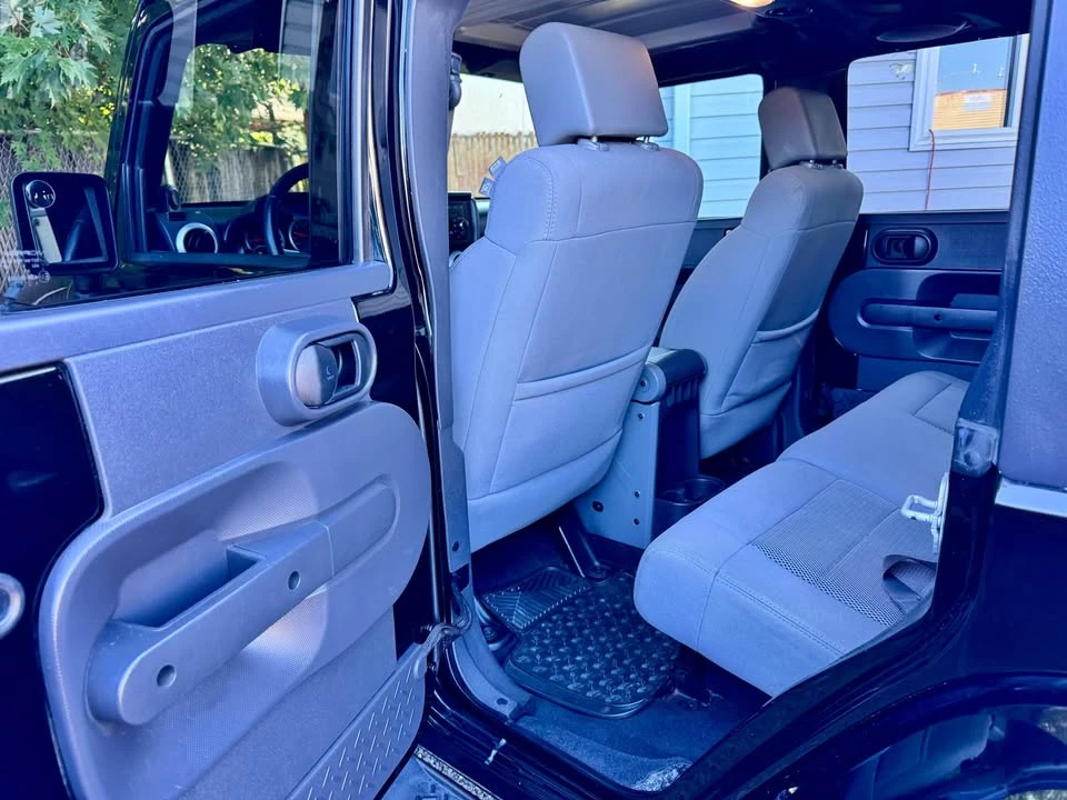 2009 Jeep JK Wrangler - Image 12 of 14