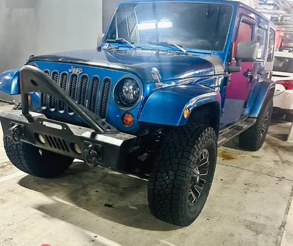 2009 Jeep Wrangler Unlimited Sahara (JK) Sport Utility 4D