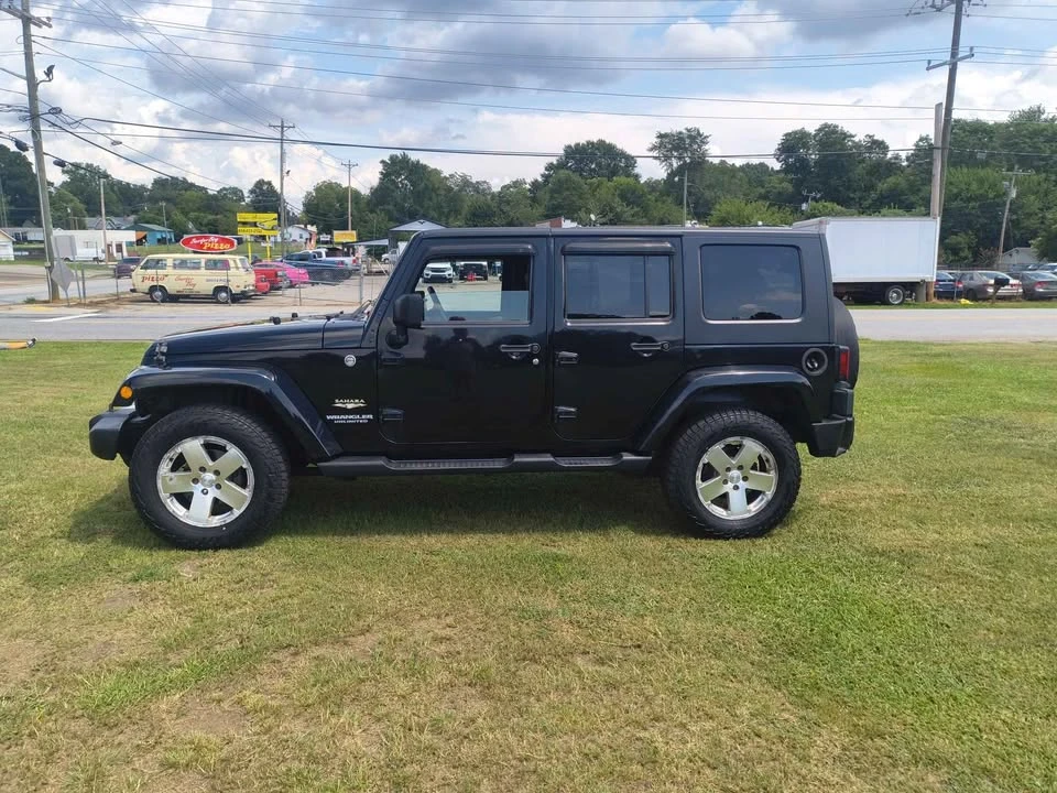 2009 Jeep JK Wrangler - Image 3 of 11