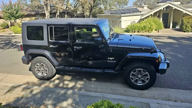 2009 Jeep Wrangler Unlimited Sahara Sport Utility 4D