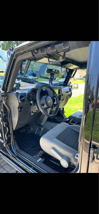 2009 Jeep JK Wrangler - Image 13 of 14