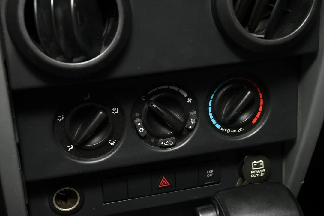 2009 Jeep JK Wrangler - Image 14 of 31