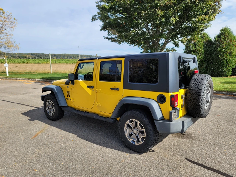2009 Jeep JK Wrangler - Image 14 of 31