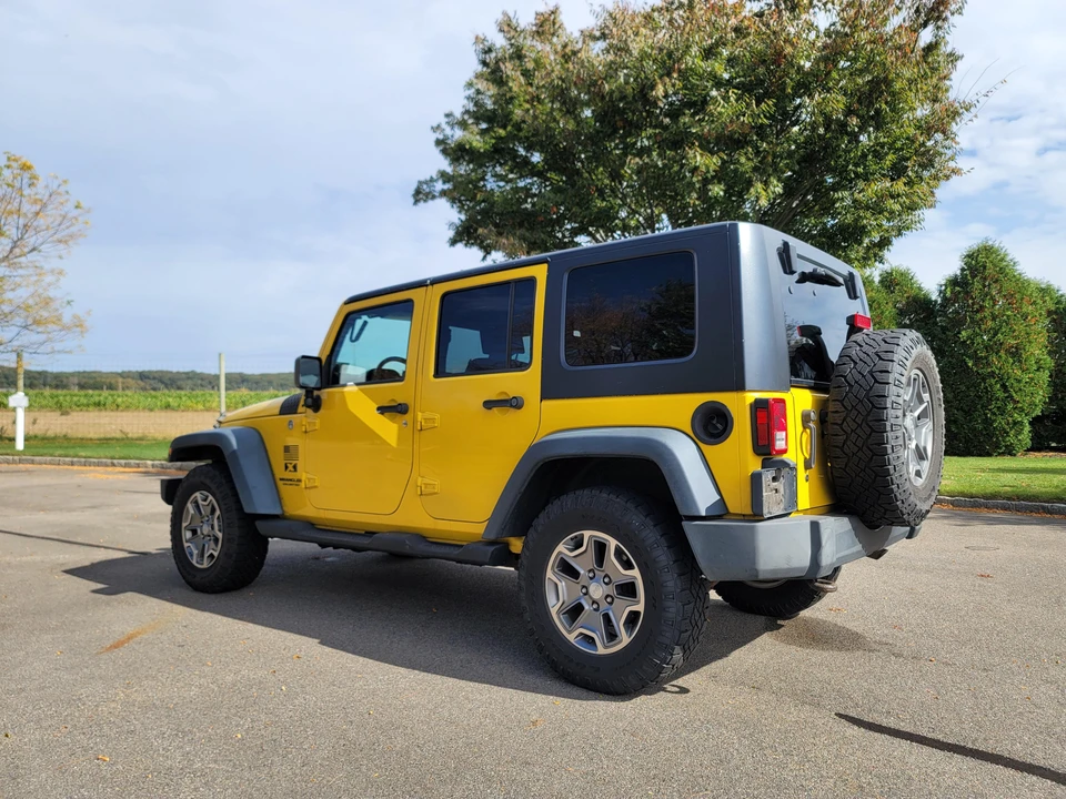2009 Jeep JK Wrangler - Image 17 of 31