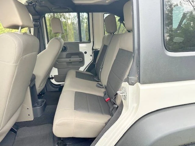 2009 Jeep JK Wrangler - Image 18 of 21