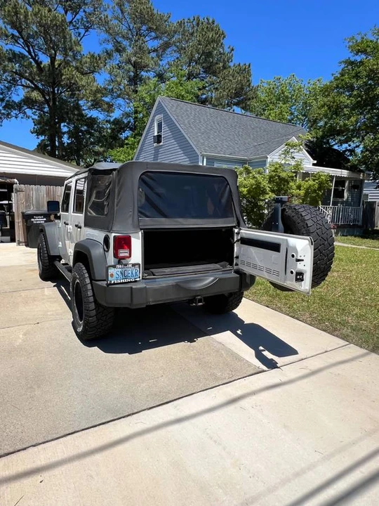 2009 Jeep JK Wrangler - Image 3 of 14