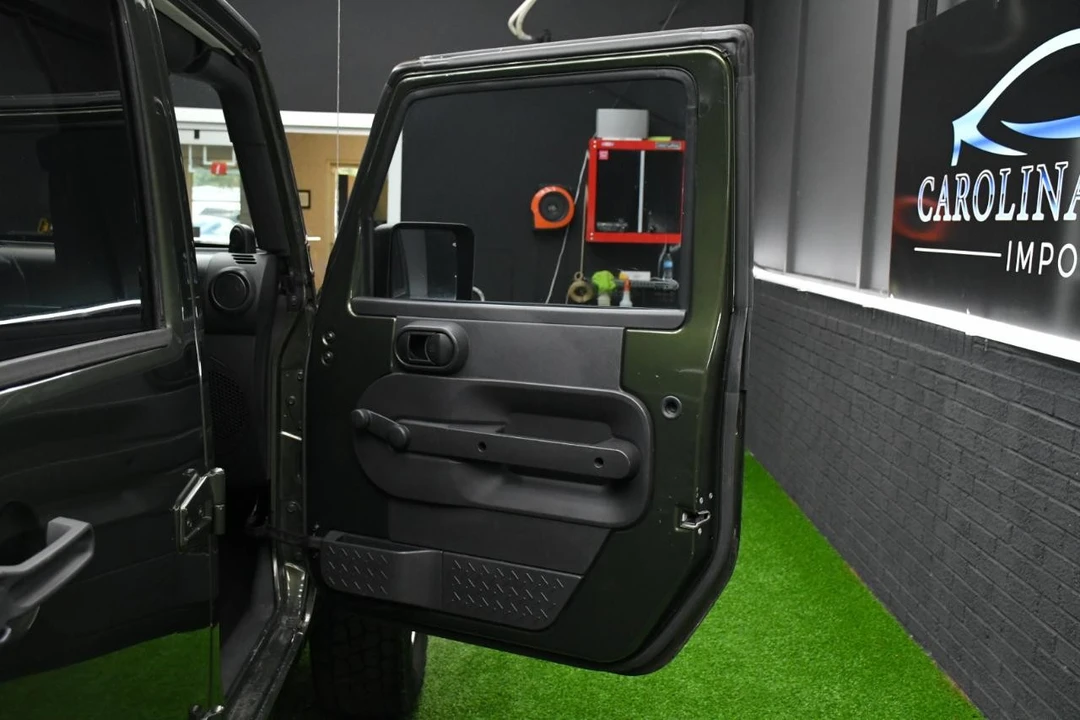 2009 Jeep JK Wrangler - Image 24 of 31