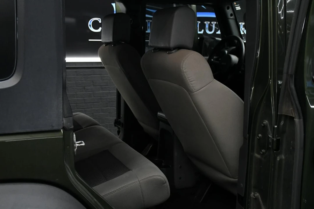 2009 Jeep JK Wrangler - Image 22 of 31