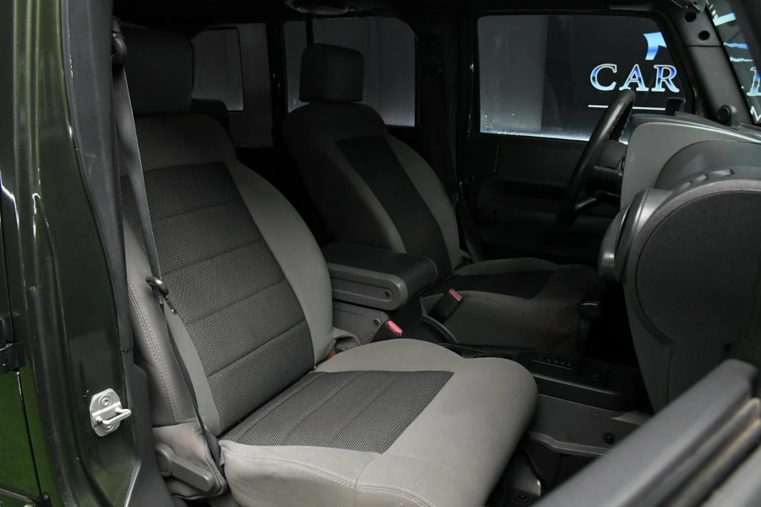 2009 Jeep JK Wrangler - Image 26 of 31