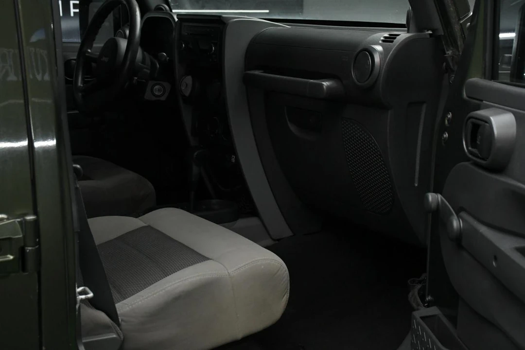 2009 Jeep JK Wrangler - Image 25 of 31