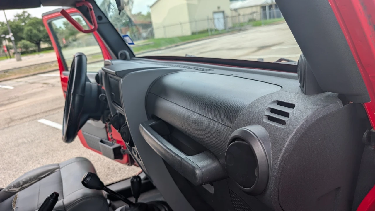 2009 Jeep JK Wrangler - Image 14 of 20