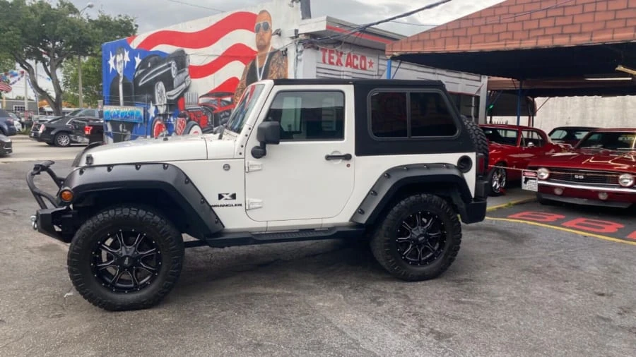 2009 Jeep JK Wrangler - Image 10 of 11