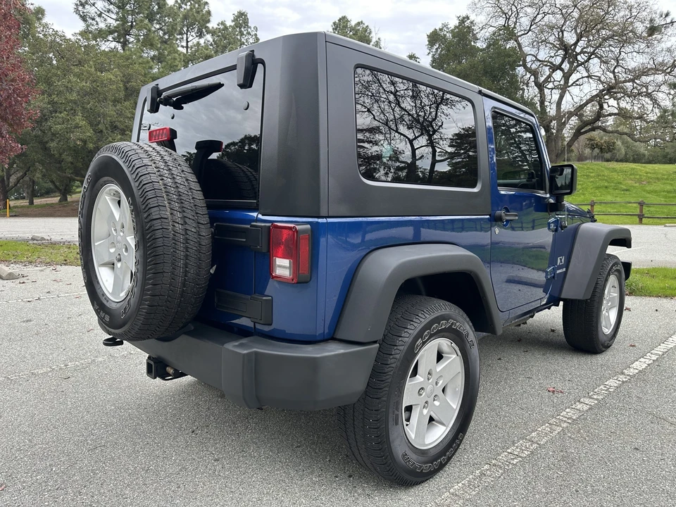 2009 Jeep JK Wrangler - Image 17 of 31