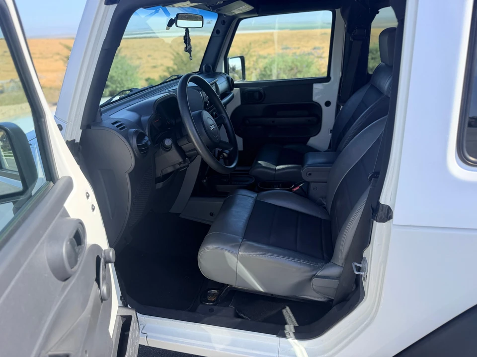 2009 Jeep JK Wrangler - Image 25 of 31