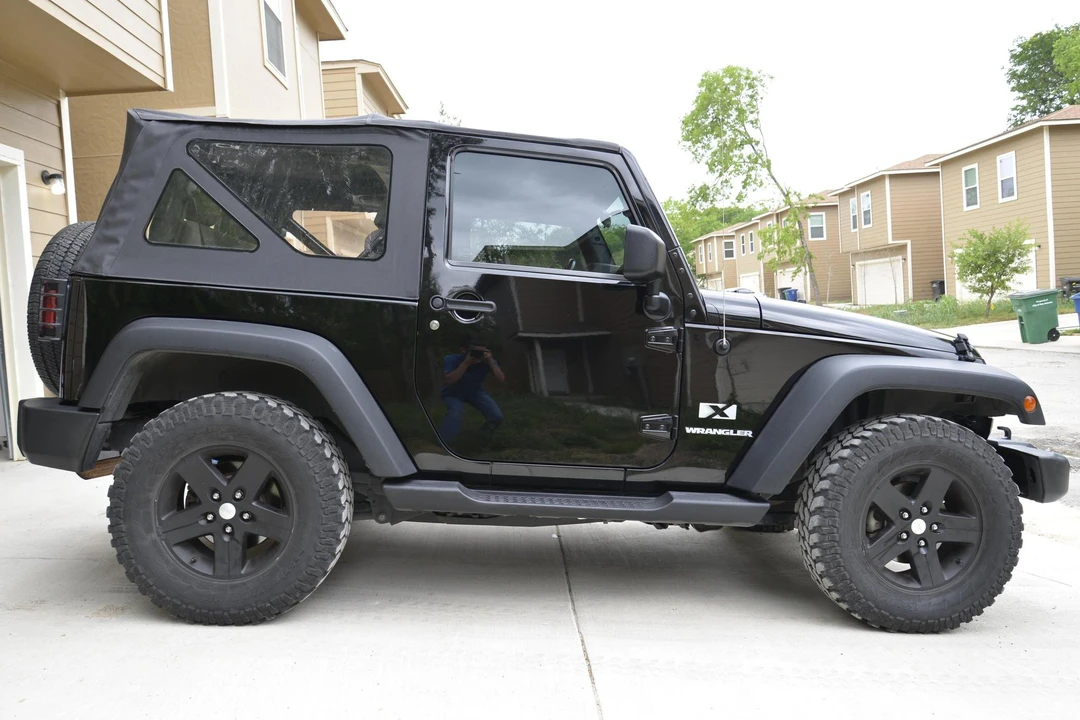 2009 Jeep JK Wrangler - Image 3 of 12