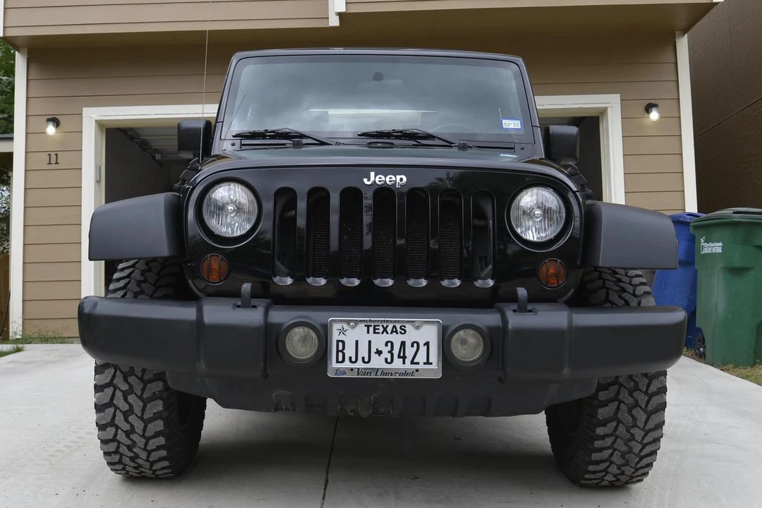 2009 Jeep JK Wrangler - Image 2 of 12