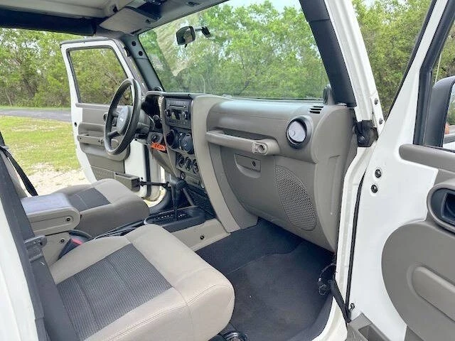 2009 Jeep JK Wrangler - Image 20 of 21