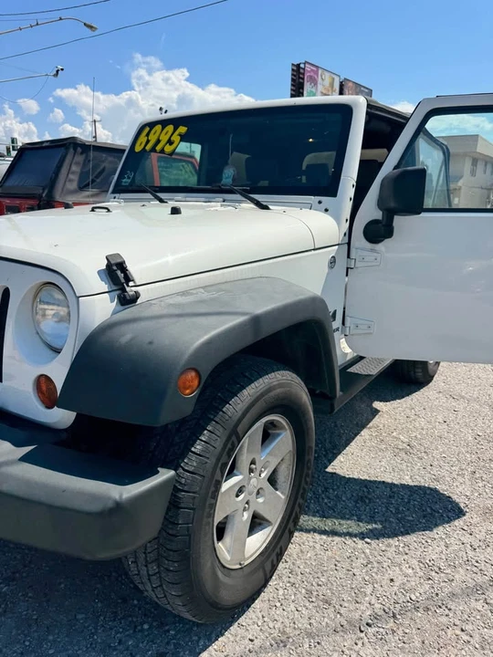 2009 Jeep JK Wrangler - Image 14 of 15
