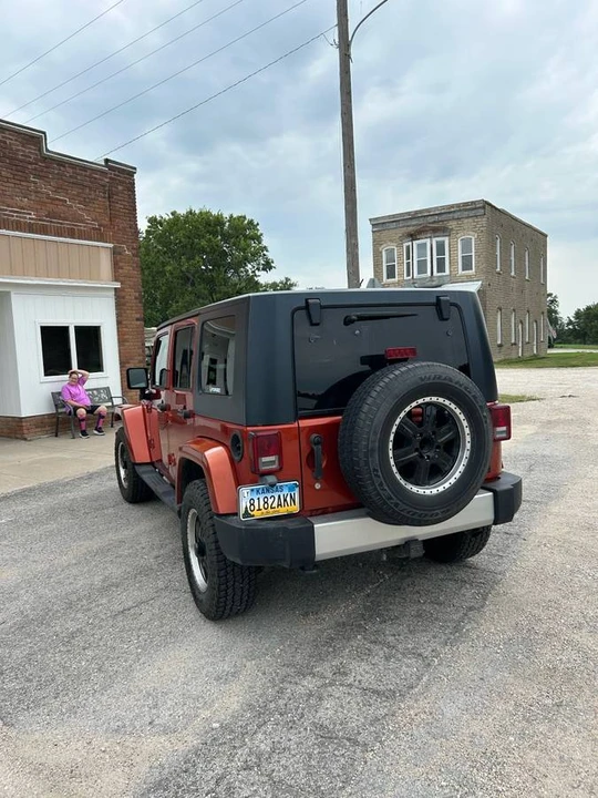 2009 Jeep JK Wrangler - Image 2 of 3