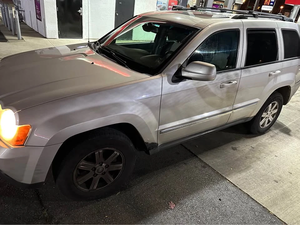 2009 Jeep Cherokee - Image 3 of 7