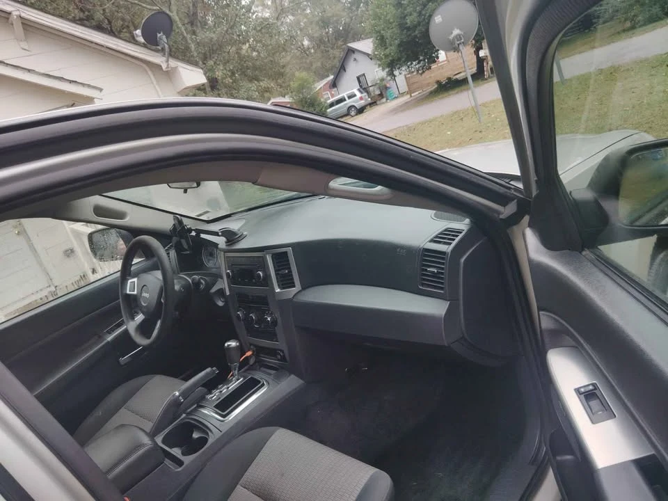 2009 Jeep WK Grand Cherokee - Image 6 of 6