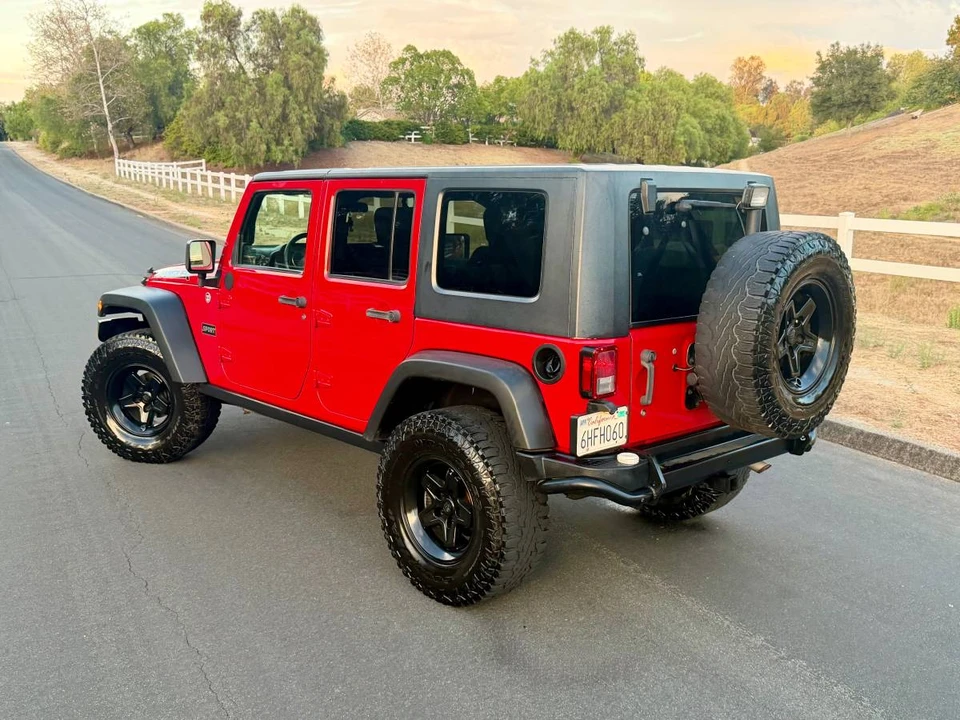 2009 Jeep JK Wrangler - Image 3 of 13