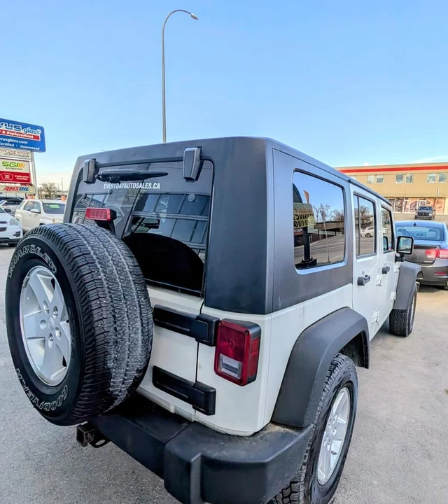 2009 Jeep JK Wrangler - Image 6 of 16