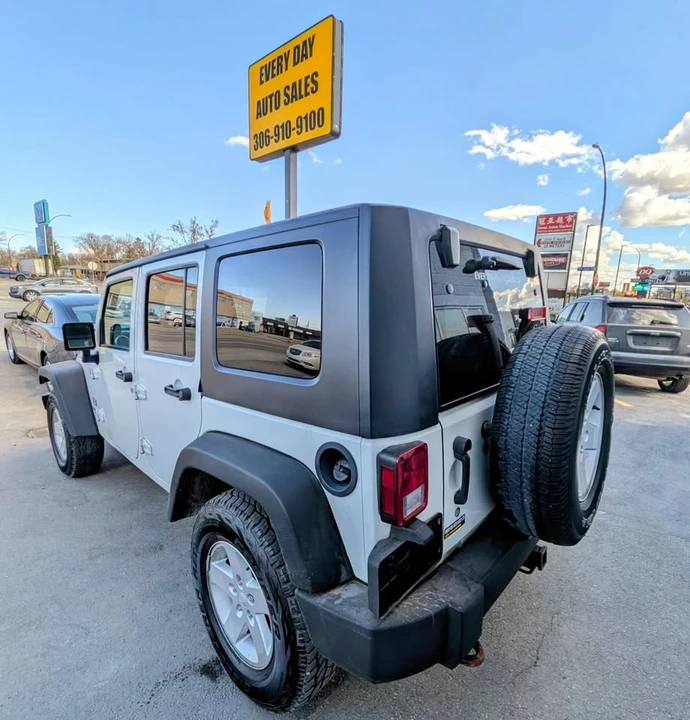 2009 Jeep JK Wrangler - Image 7 of 16