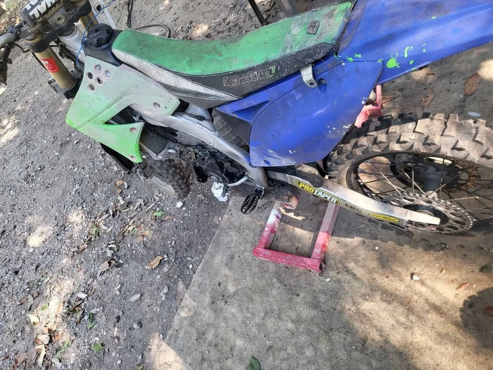 2009 Kawasaki KX - Image 2 of 4