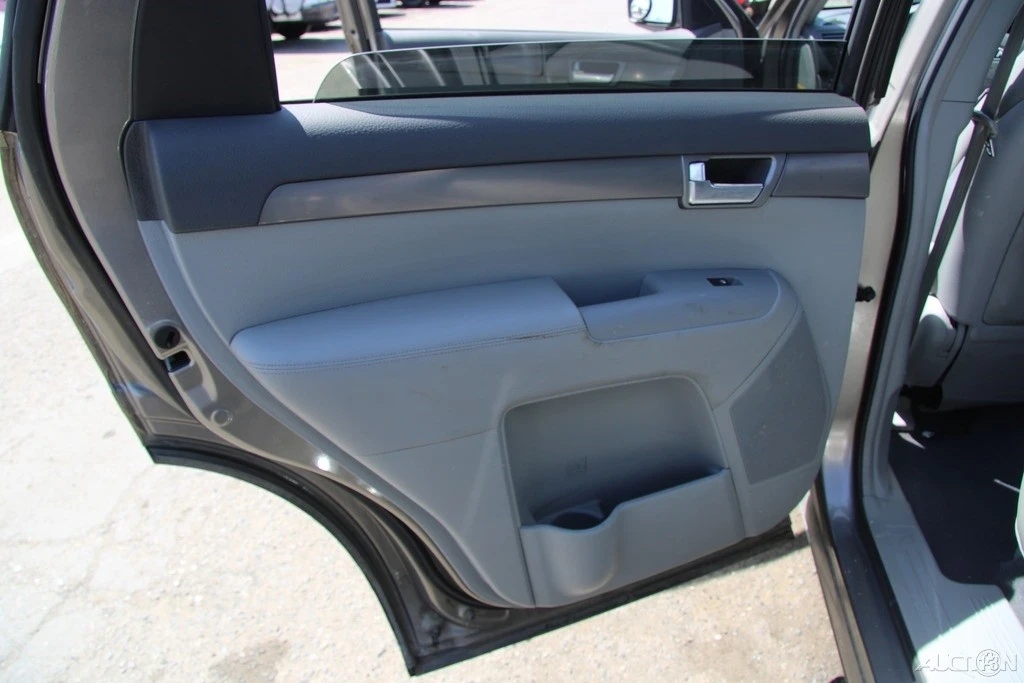 2009 Kia - Image 20 of 21