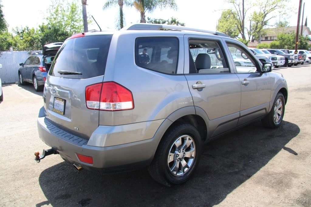 2009 Kia - Image 7 of 21