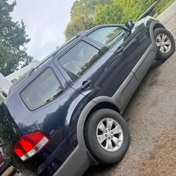 2009 Kia Borrego LX Sport Utility 4D