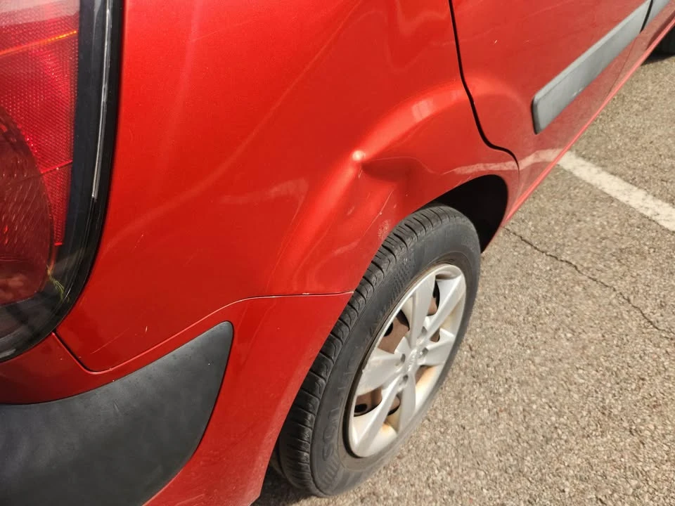 2009 Kia Rio - Image 4 of 10
