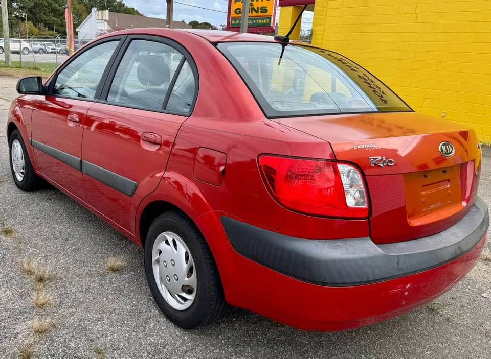 2009 Kia Rio - Image 6 of 18