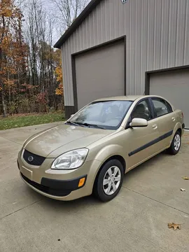 2009 Kia Rio LX Sedan 4D