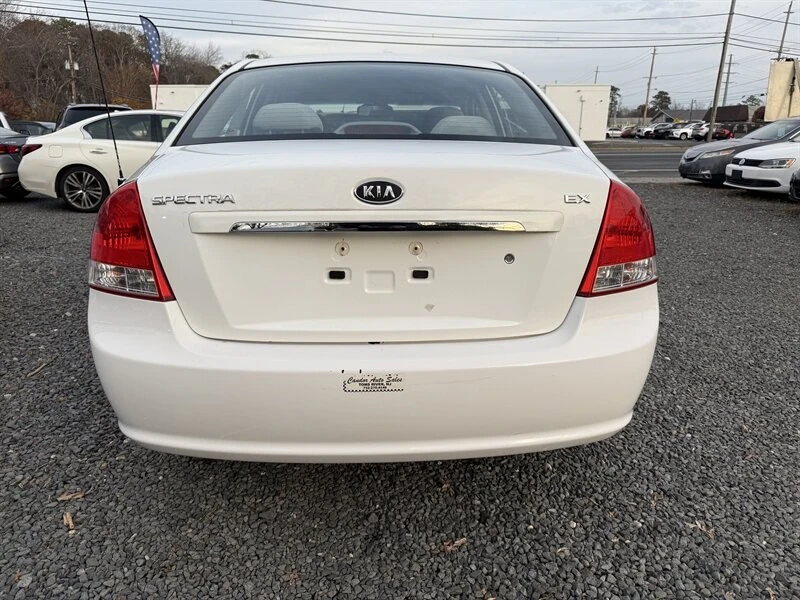 2009 Kia Spectra - Image 3 of 14
