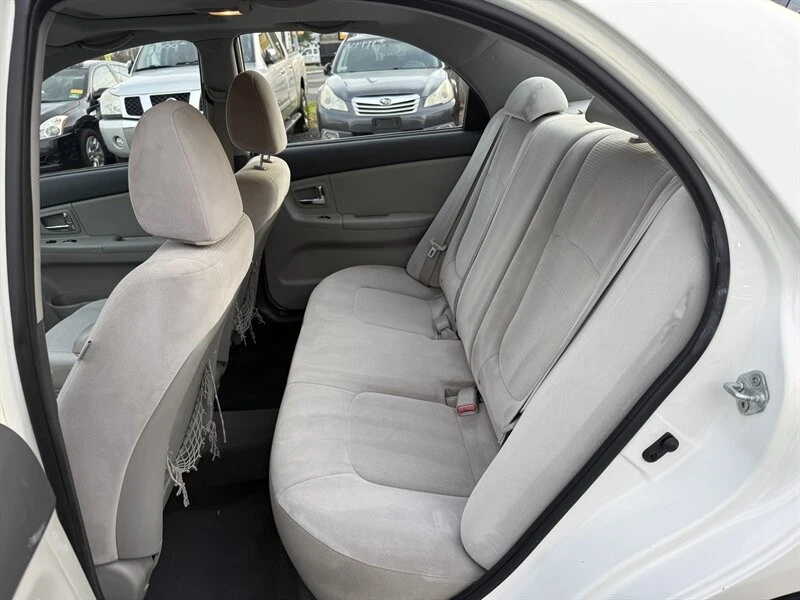 2009 Kia Spectra - Image 9 of 14