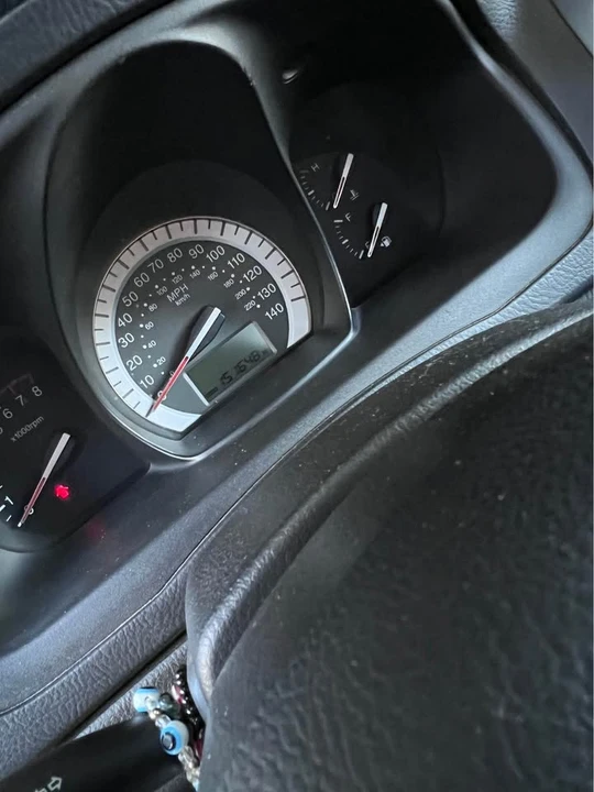 2009 Kia Spectra - Image 5 of 10