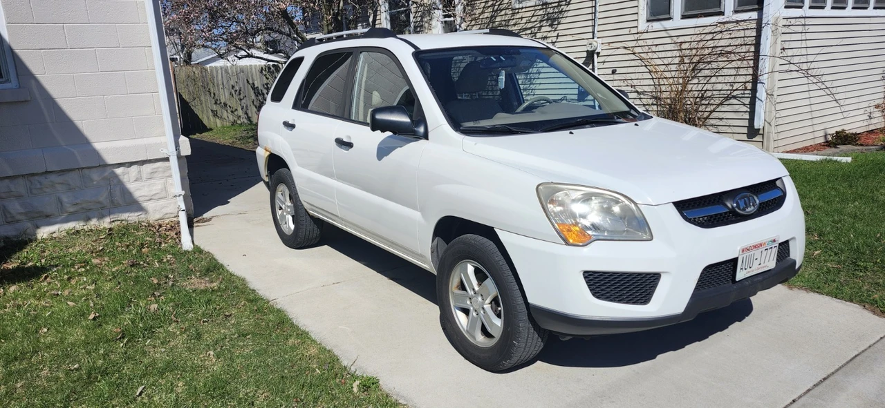 2009 Kia Sportage - Image 2 of 13