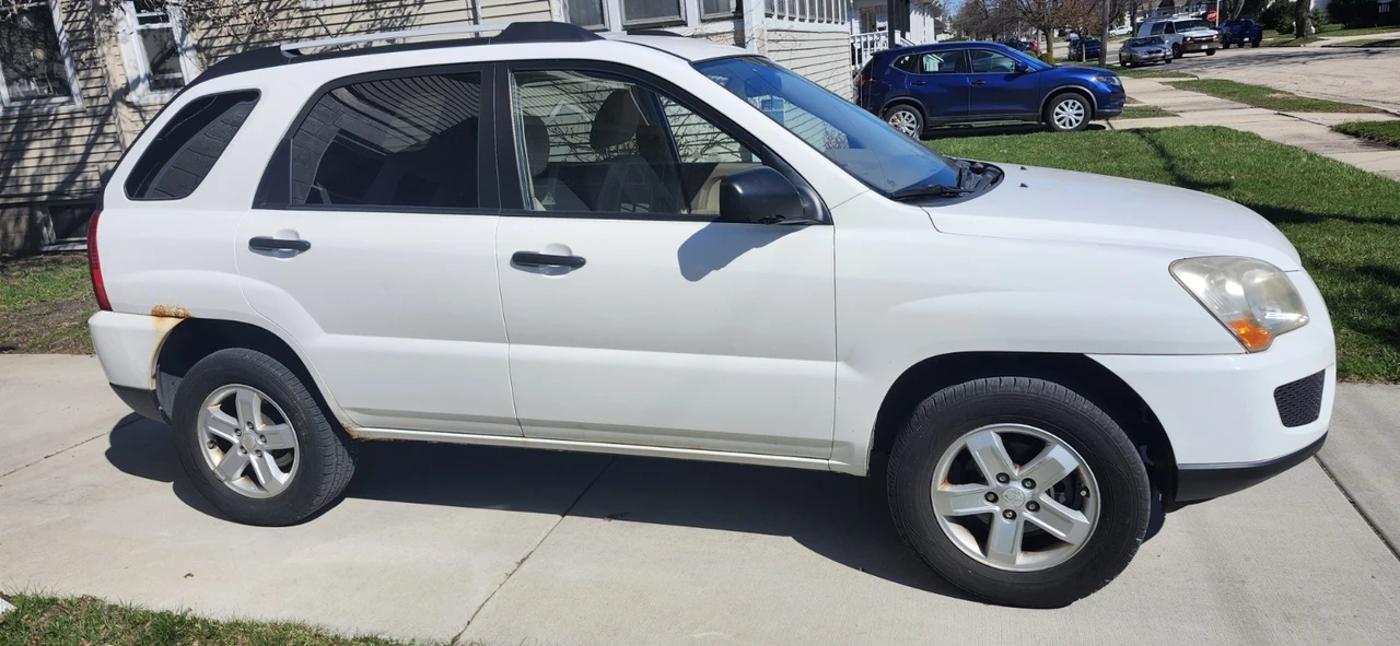 2009 Kia Sportage - Image 3 of 13