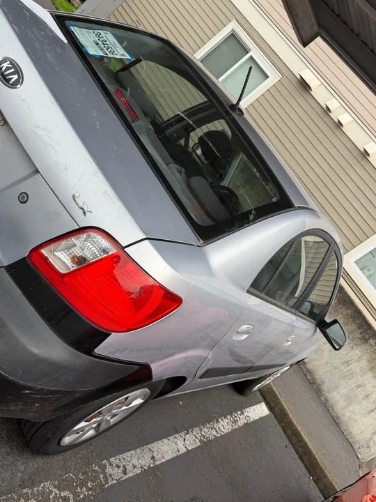 2009 Kia Rio - Image 4 of 6