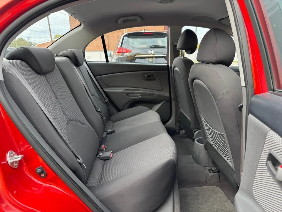 2009 Kia Rio - Image 14 of 18