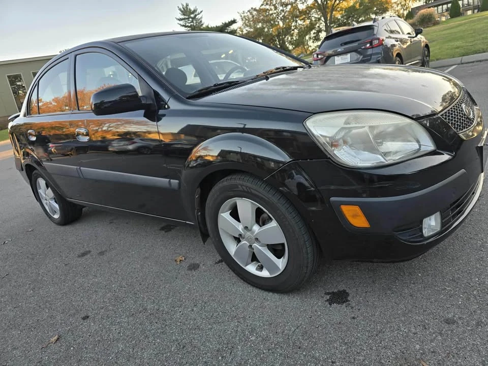 2009 Kia Rio - Image 9 of 11