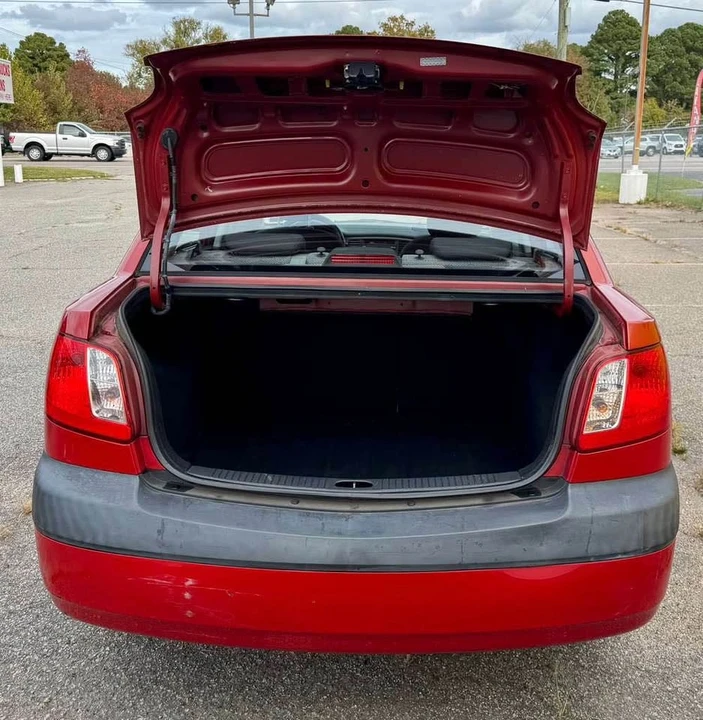 2009 Kia Rio - Image 9 of 17