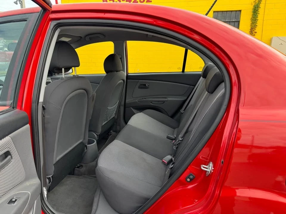 2009 Kia Rio - Image 14 of 18