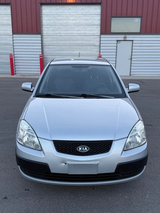 2009 Kia Rio - Image 5 of 17