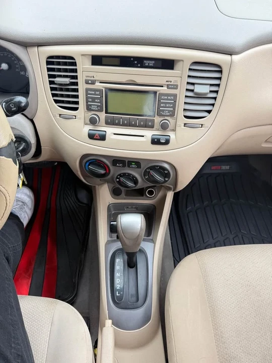 2009 Kia Rio - Image 14 of 14