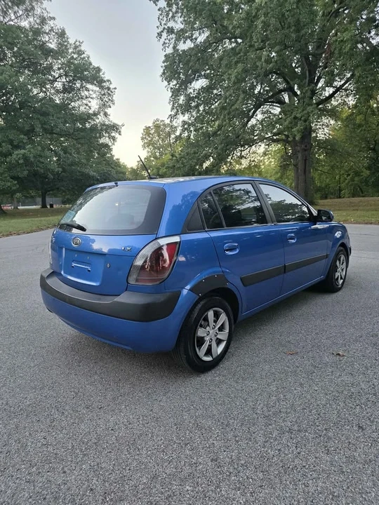 2009 Kia Rio - Image 8 of 13